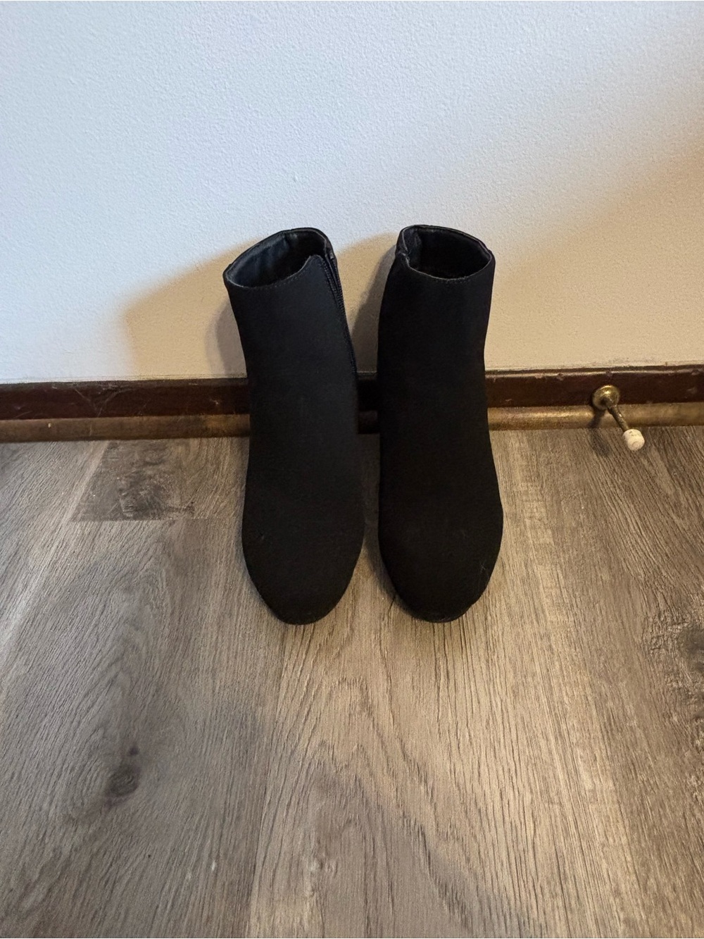 Mari A studded heel ankle booties